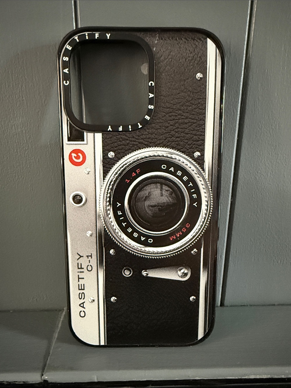 Casetify Vintage Camera iPhone Case - Black & Silver IPhone 16 pro max
